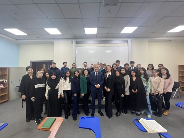 Ambassador of Romania meets Uzbek students use down