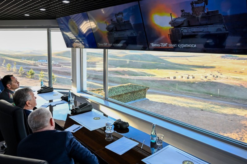 President Mirziyoyev watches military exercises at Special Operations Forces new training ground 2